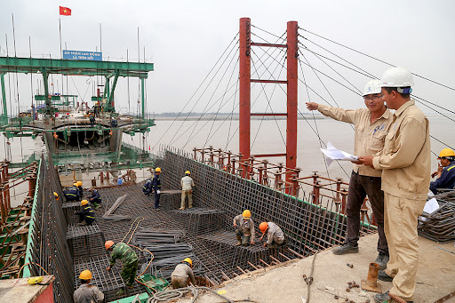 Xây dựng các công trình giao thông 